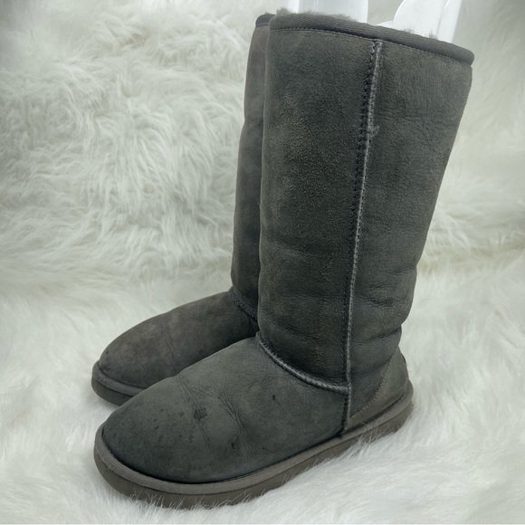 UGG Australia Classic Tall Gray Suede Leather Sheepskin Boots Women’s Size 7 - Picture 2 of 14